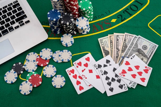Live blackjack table at maju57 with professional dealer and multiple betting spots
